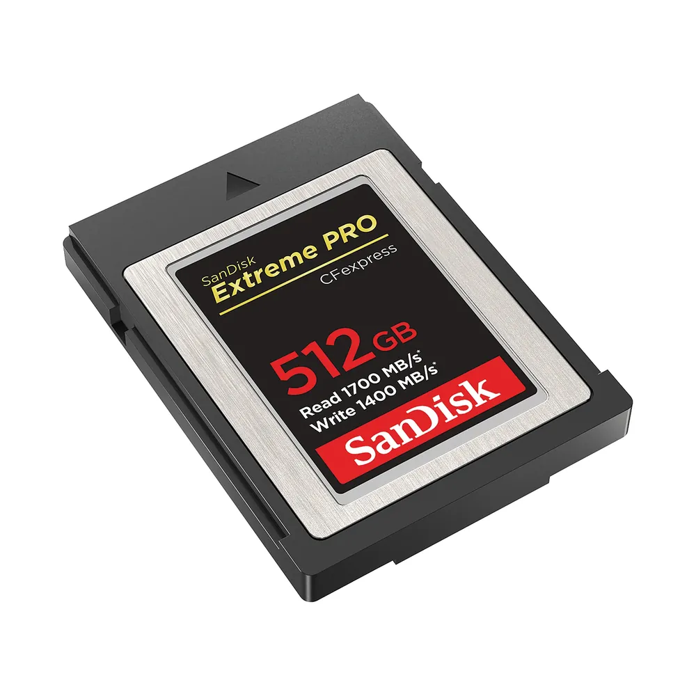 SanDisk Extreme PRO CFexpress Type B card, 512 GB card, angled view