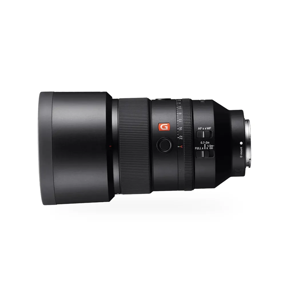 Sony FE 135mm F1.8 GM, product photo 3 of 8