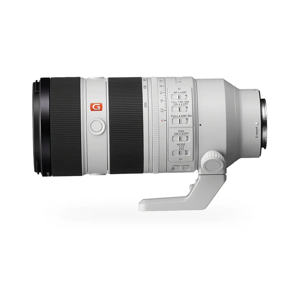 Sony FE 70-200mm F2.8 GM OSS II, product photo 2 of 5